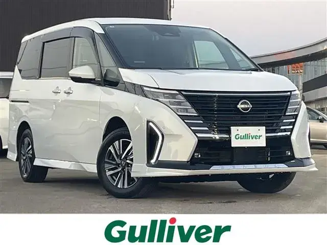 Nissan Serenade
