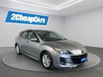 Mazda Axela 2012 photo 4