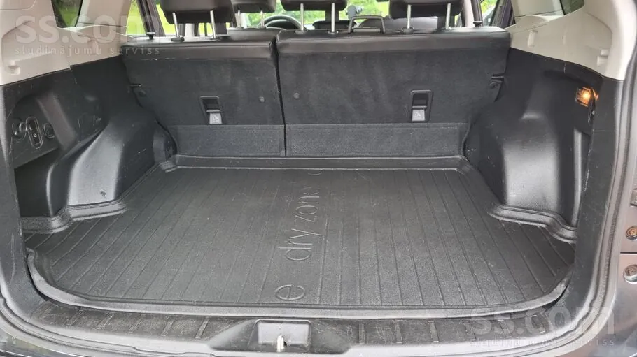 Subaru Forester 2015 photo 5