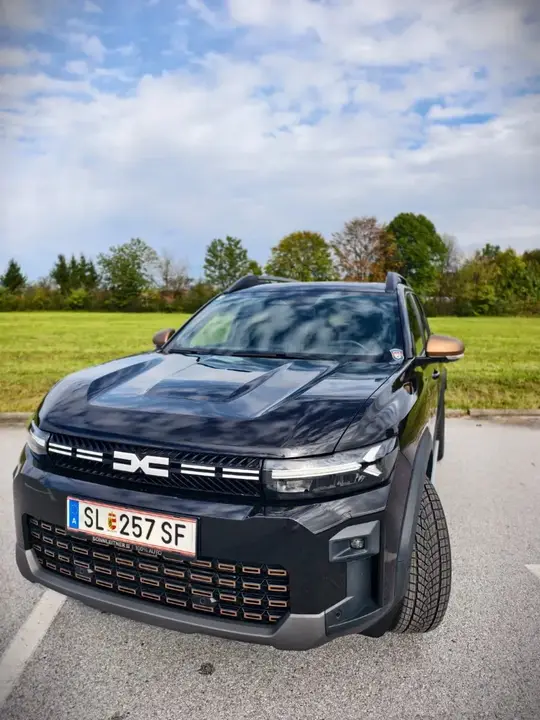 Dacia Bigster 2025 photo 2