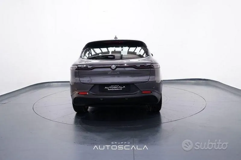 Alfa Romeo Tonale 2023 photo 5