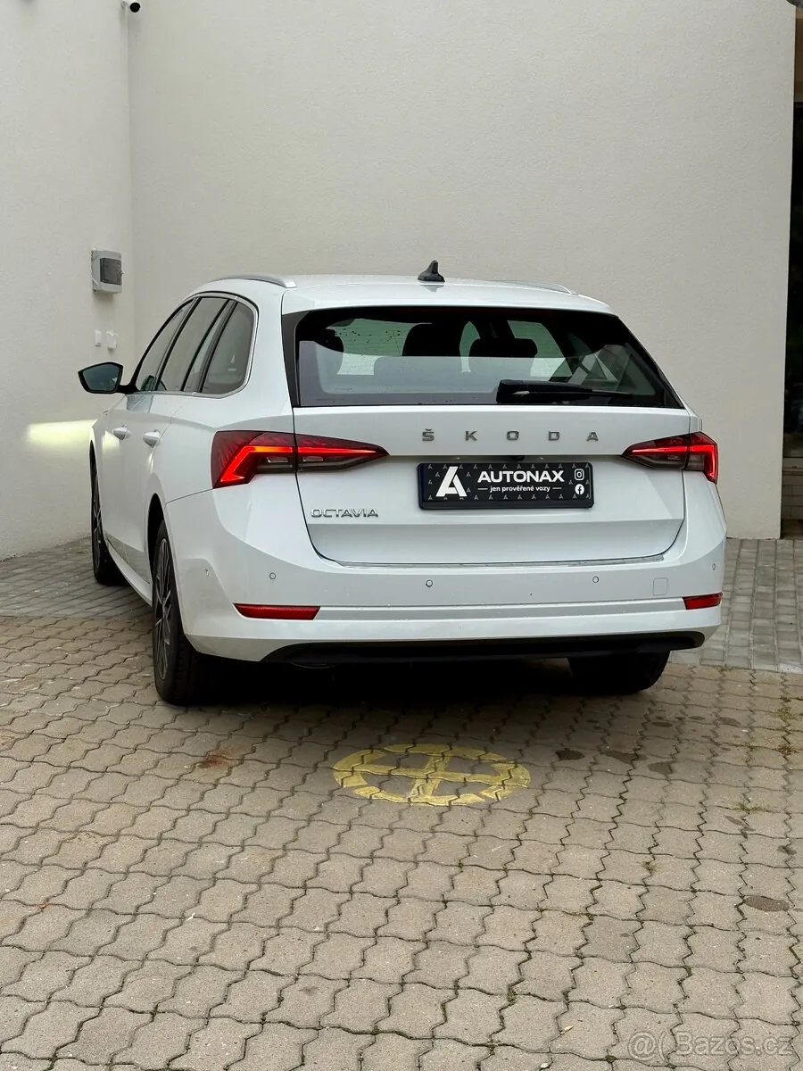 Skoda Octavia 2022 photo 4
