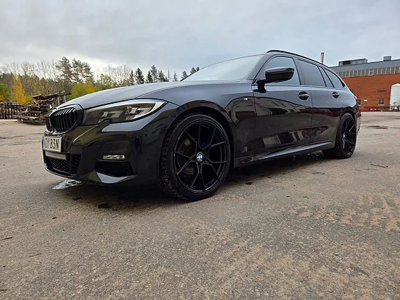 BMW 320D 2020 photo 2