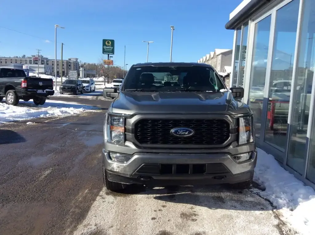 Ford F-150 2023 photo 2