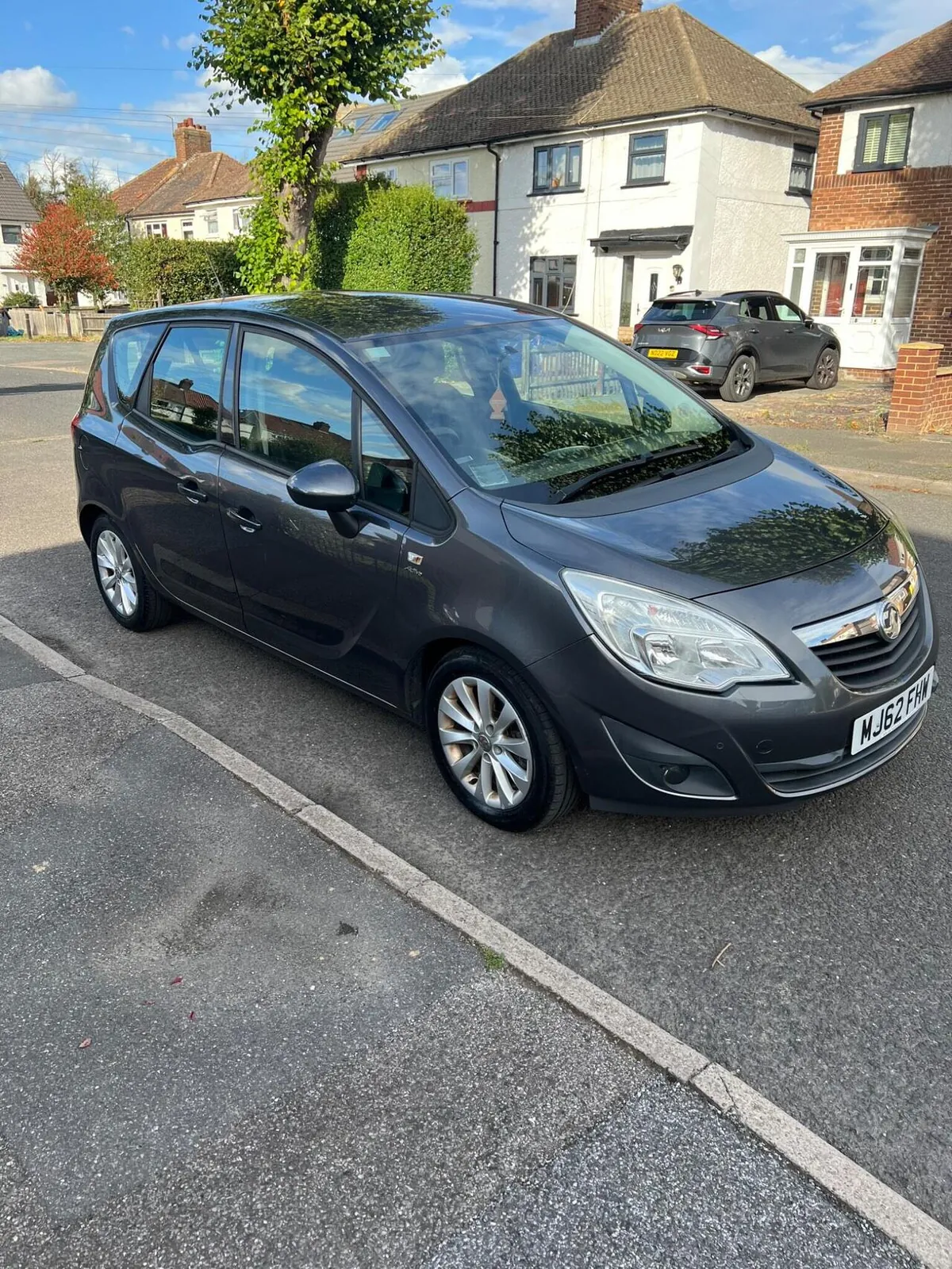 Vauxhall Meriva 2012 photo 2