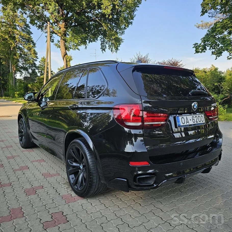 BMW X5 2015 photo 4
