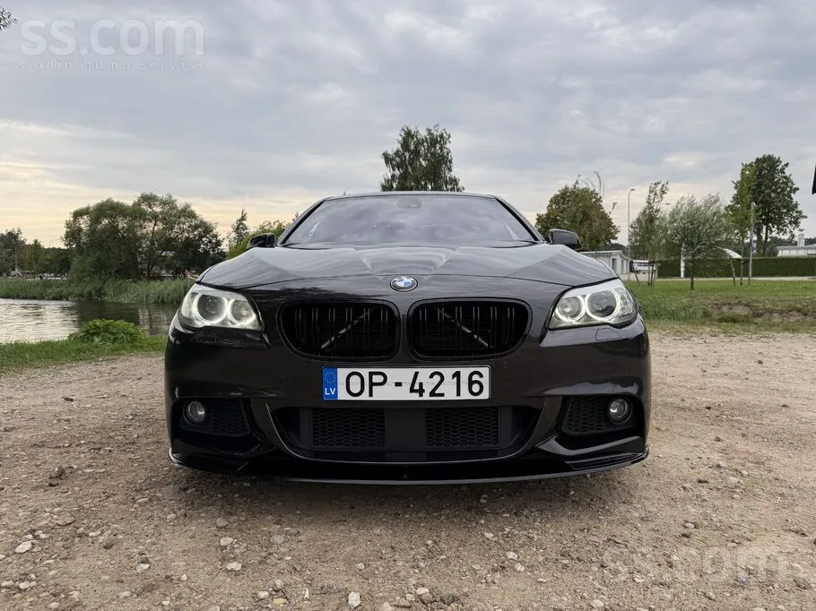 BMW 530D 2010 photo 2