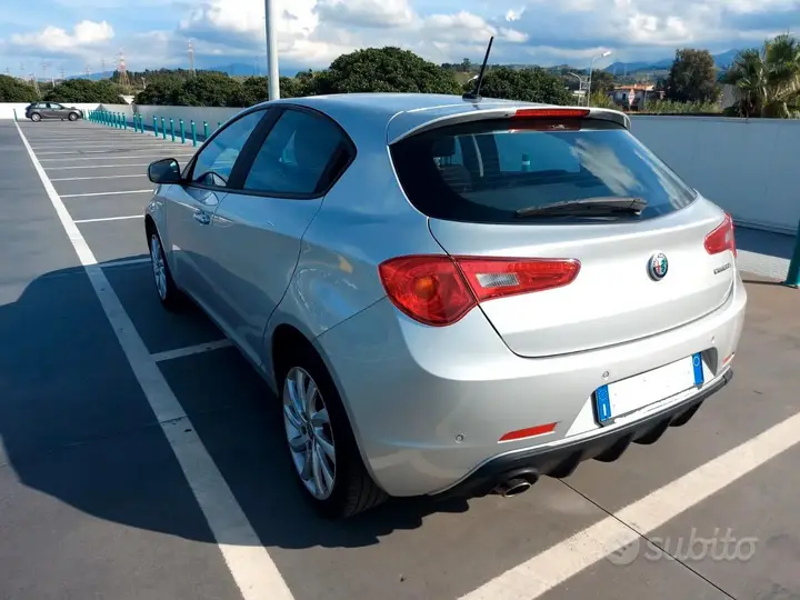 Alfa Romeo Giulietta 2020 photo 2
