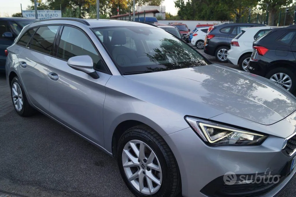 Seat Leon 2023 photo 3