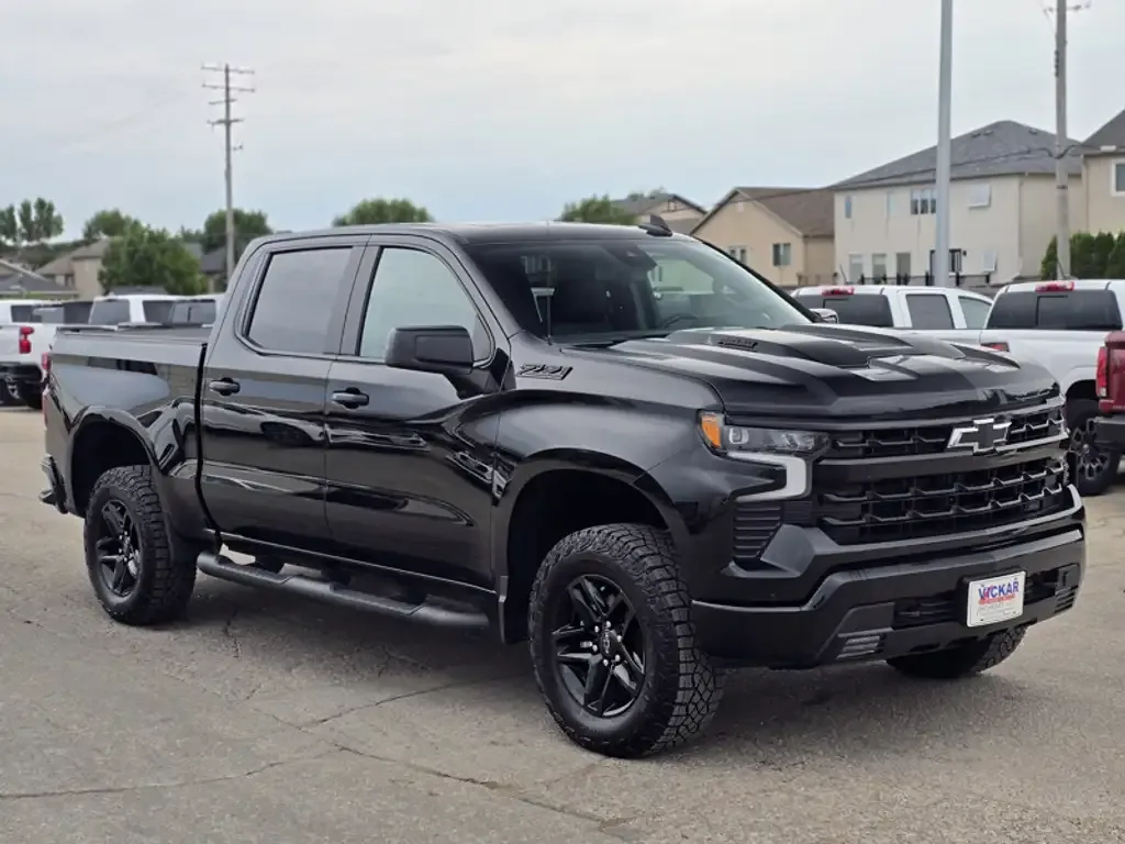 Chevrolet Silverado 1500 2026 photo 3
