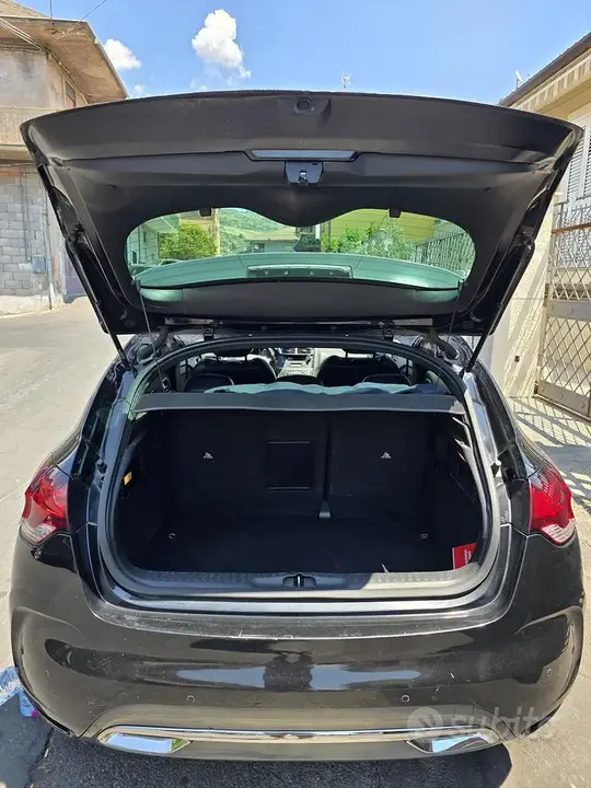 DS Automobiles Ds 4 2011 photo 3