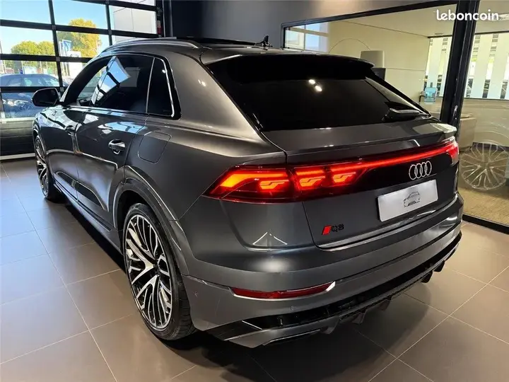 Audi Q8 2024 photo 4