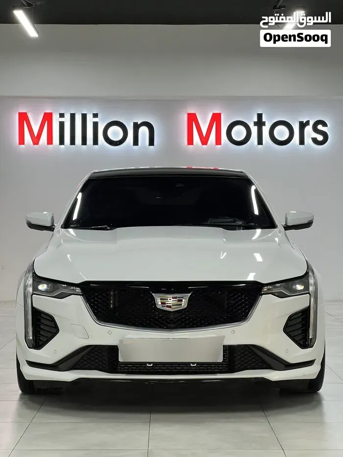 Cadillac Ct4