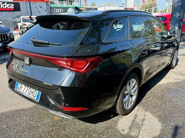 Seat Leon 2023 photo 3