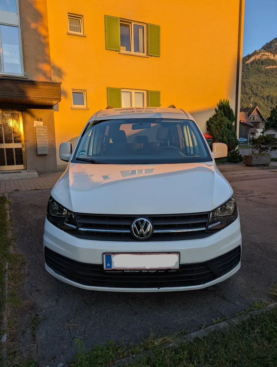 Volkswagen Caddy 2016 photo 2