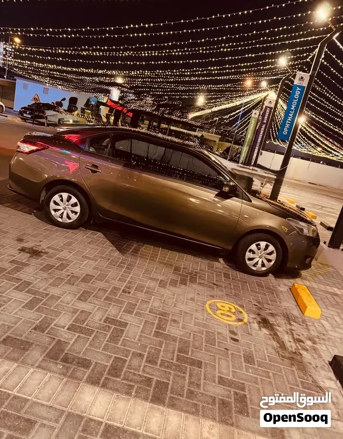 Toyota Yaris 2017 photo 3