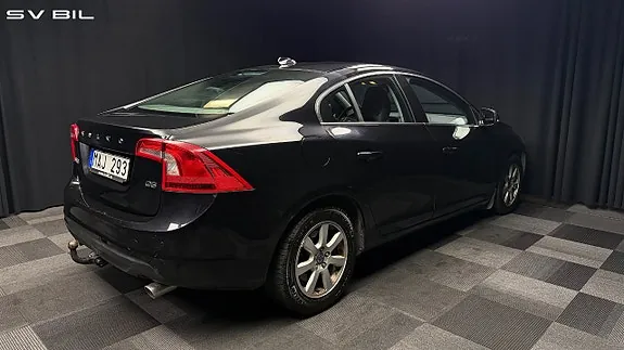 Volvo S60 2012 photo 4