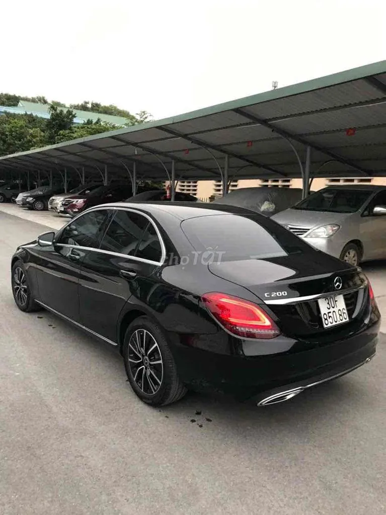 Mercedes-Benz C200 2019 photo 4