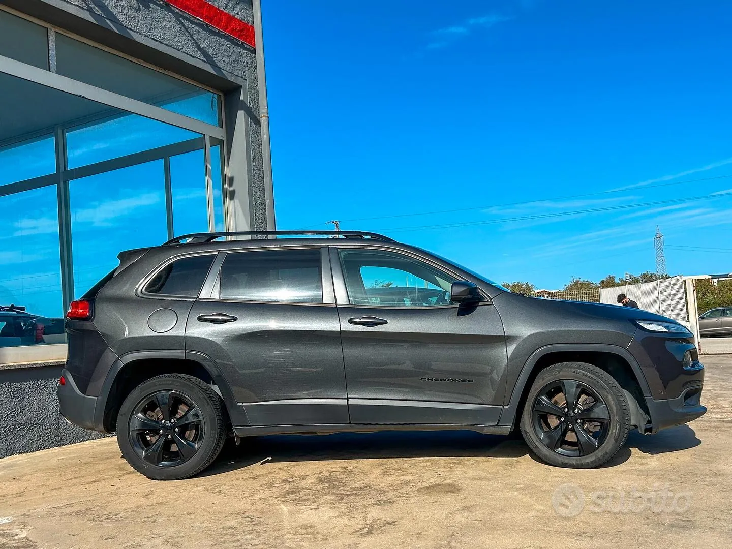 Jeep Cherokee 2017 photo 3