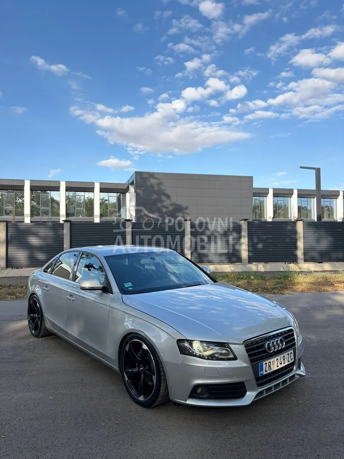 Audi A4 2008 photo 2