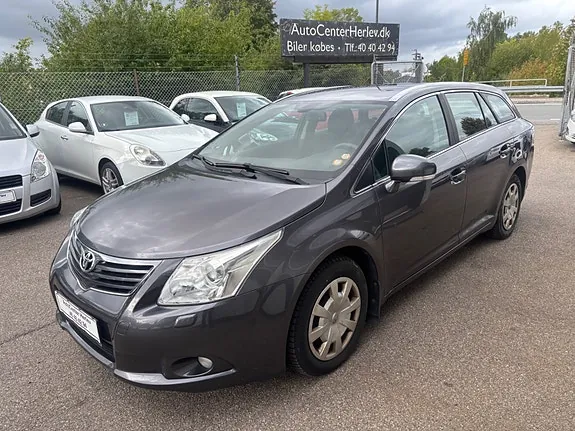 Toyota Avensis 2010 photo 2