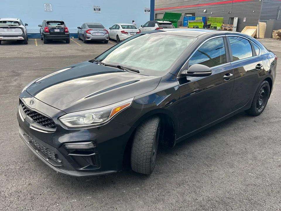 Kia Forte 2019 photo 2
