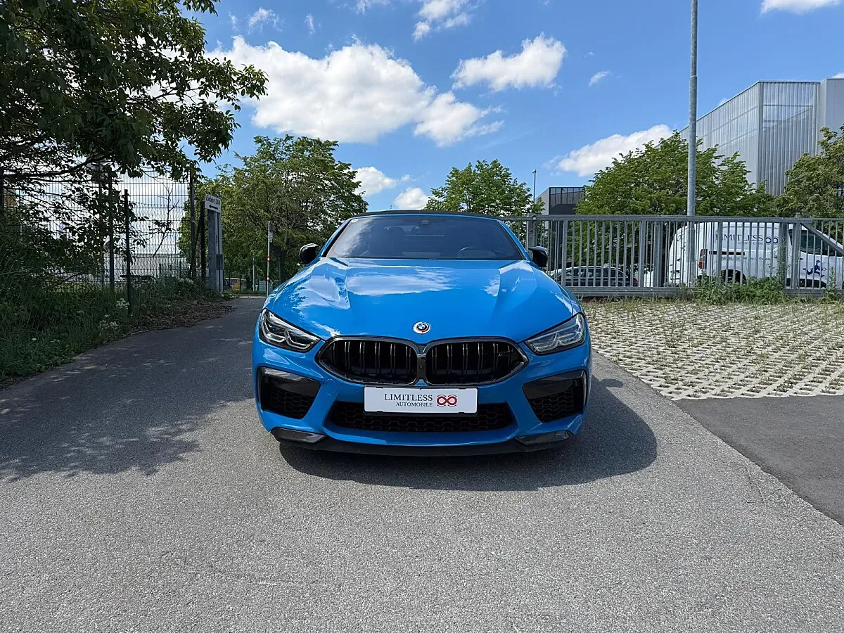 BMW 8 Series 2022 photo 2
