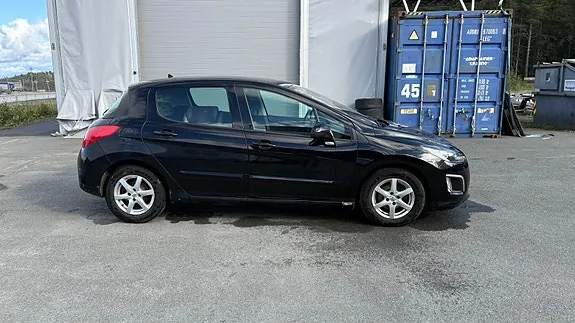 Peugeot 308 2012 photo 2