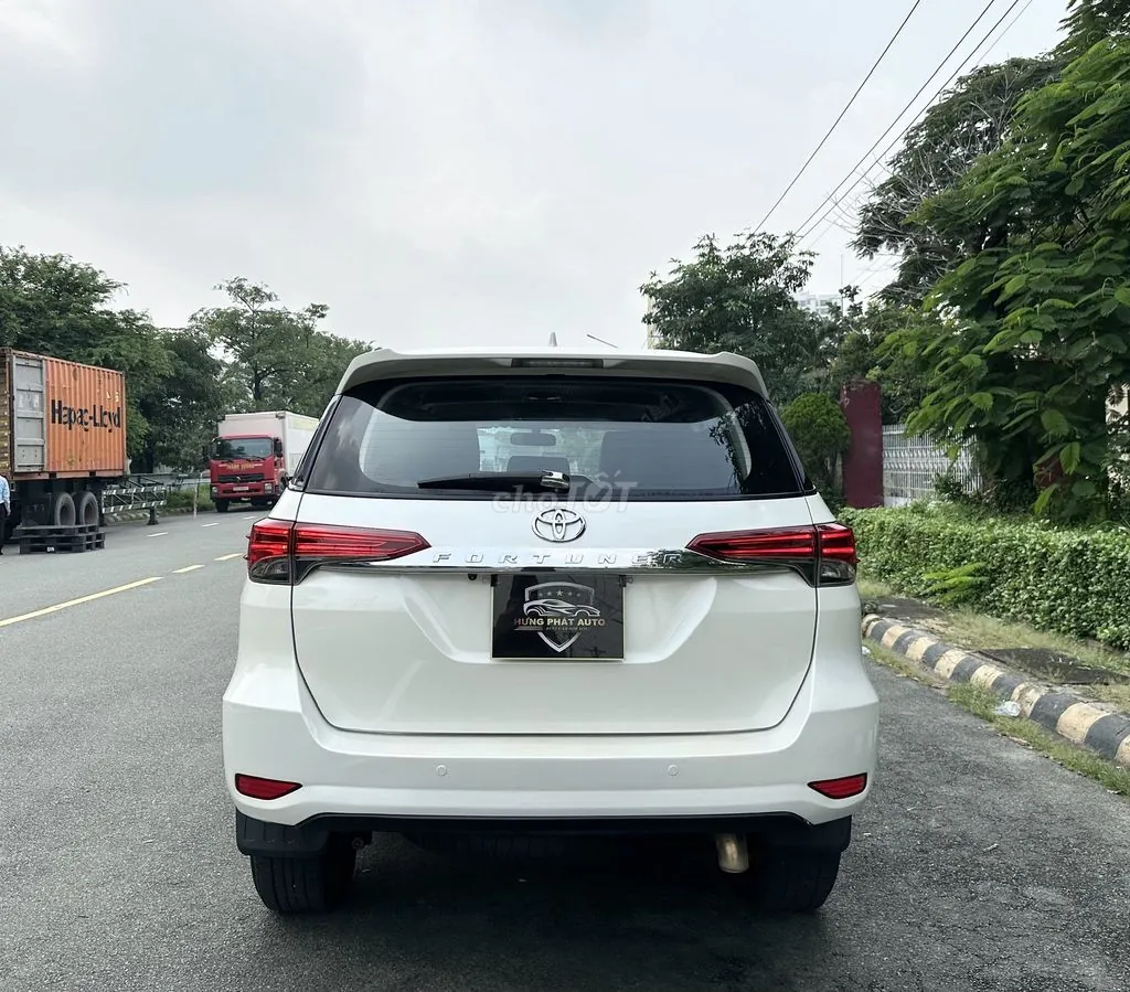 Toyota Fortuner 2017 photo 4