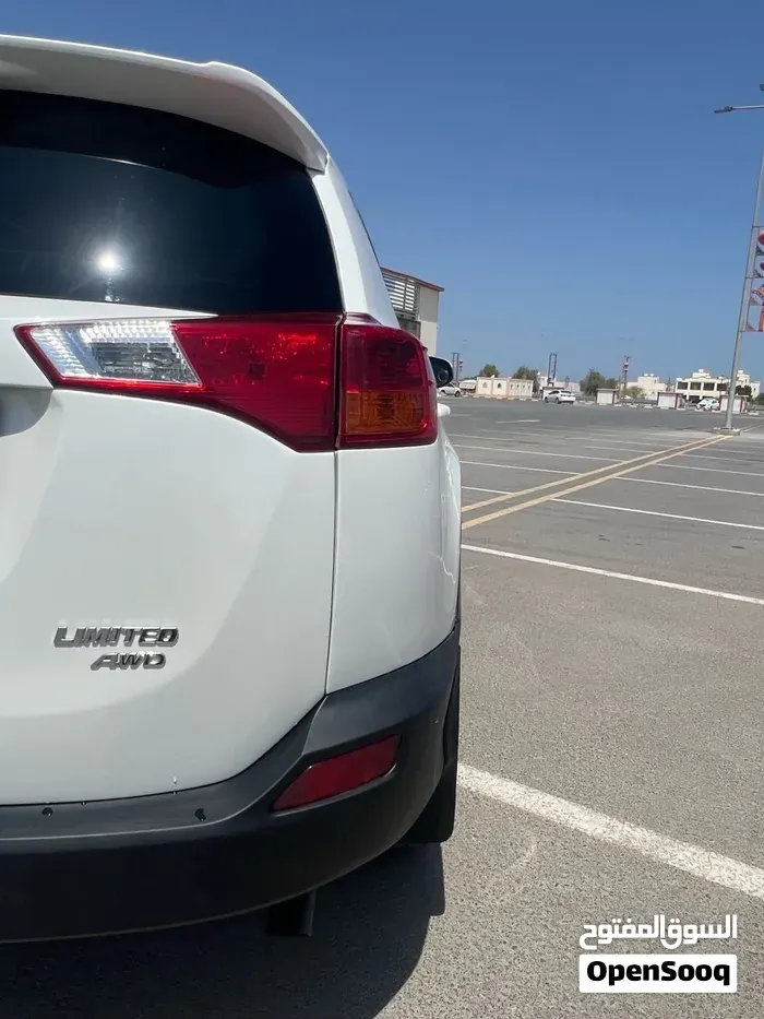 Toyota Rav4 2015 photo 4