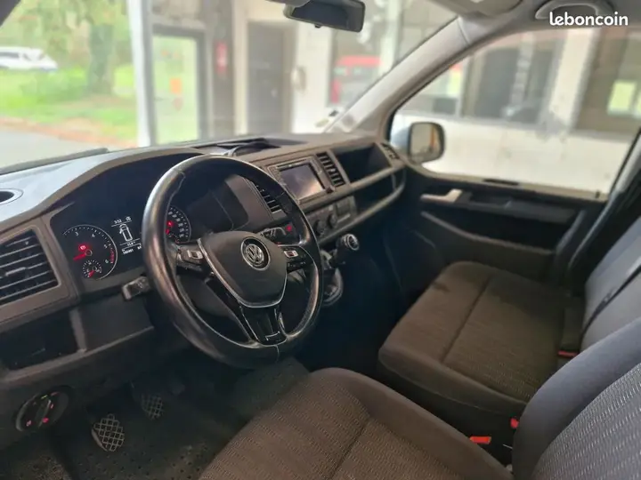 Volkswagen Caravelle 2019 photo 3