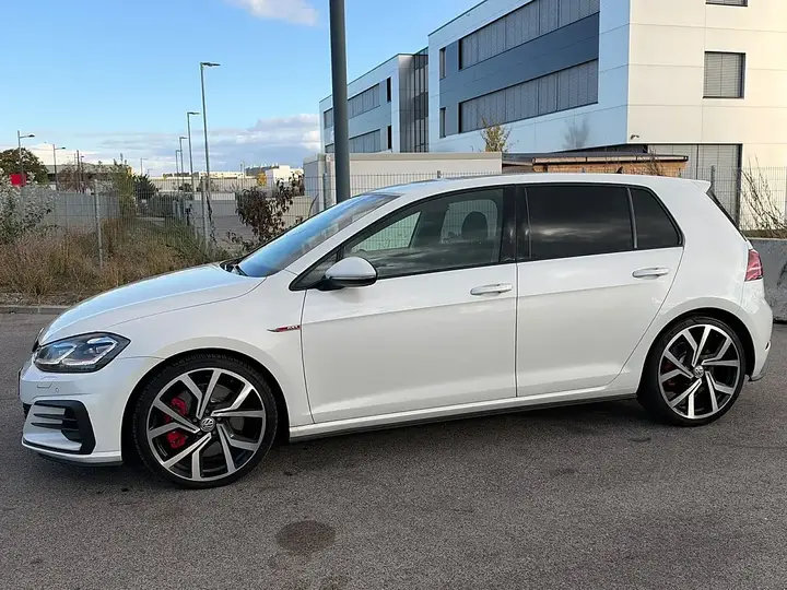 Volkswagen Golf 7 2018 photo 3