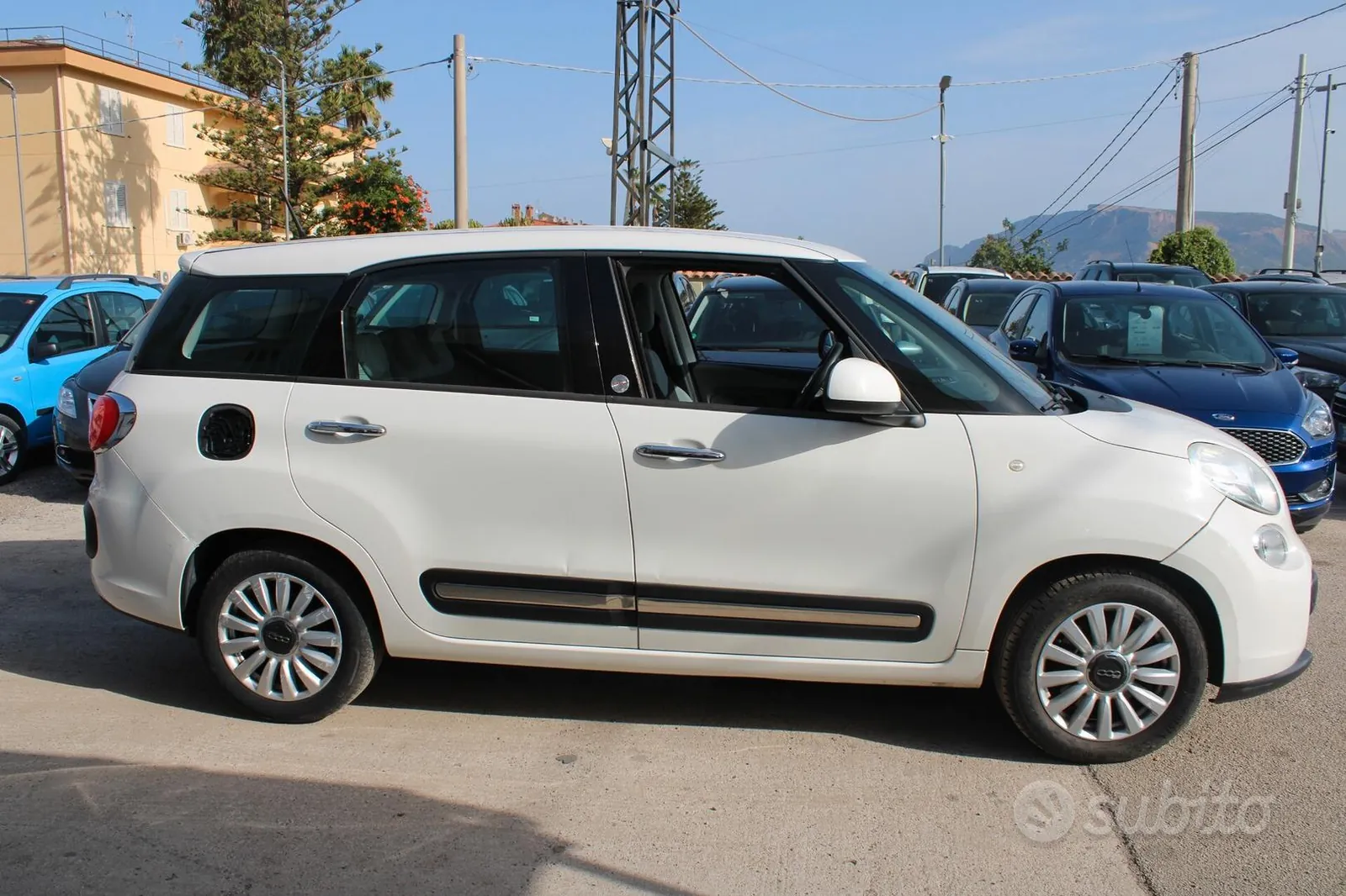 Fiat 500L 2015 photo 3