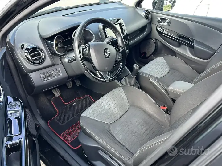 Renault Clio 2013 photo 4