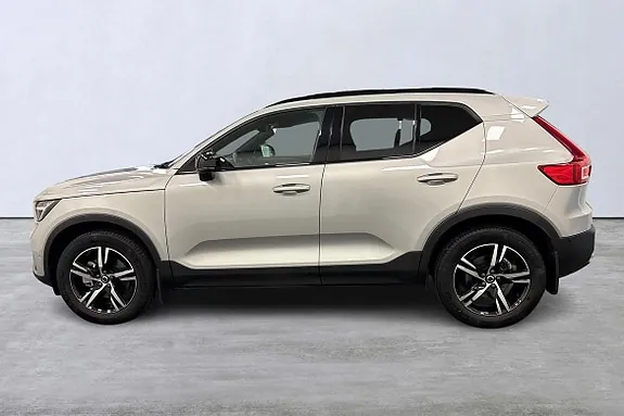 Volvo Xc40 2025 photo 2