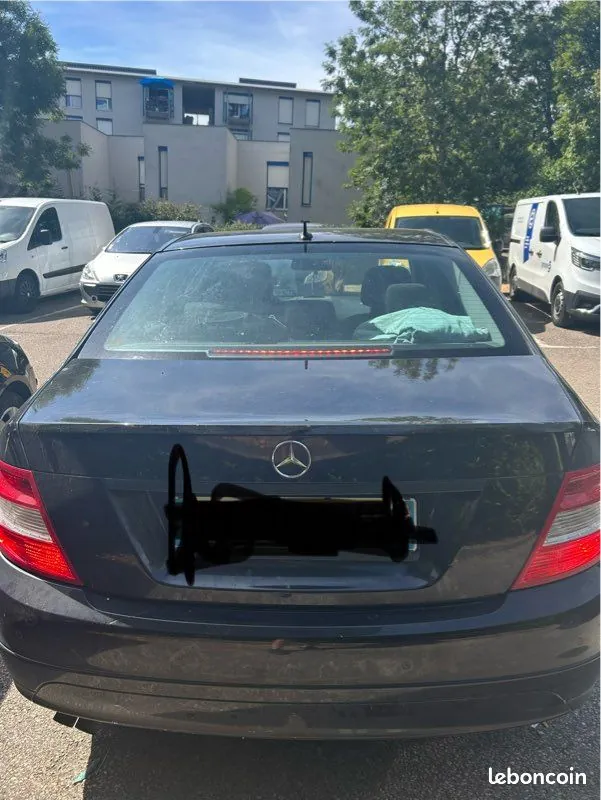 Mercedes-Benz C-Class