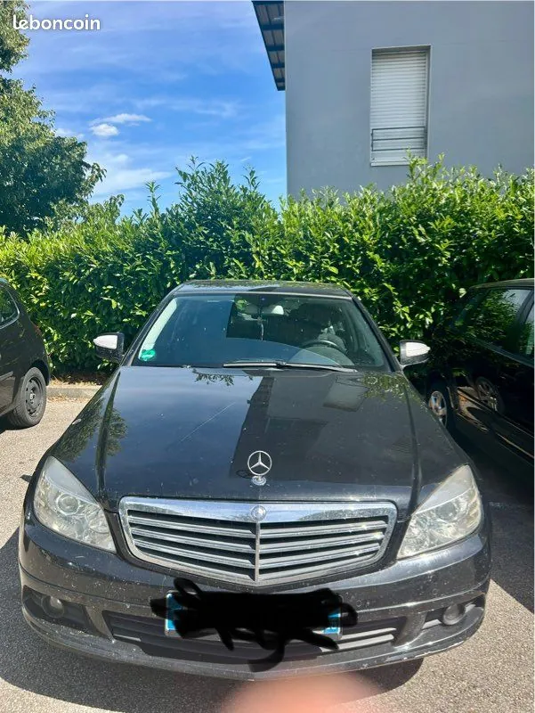 Mercedes-Benz C-Class 2007 photo 2