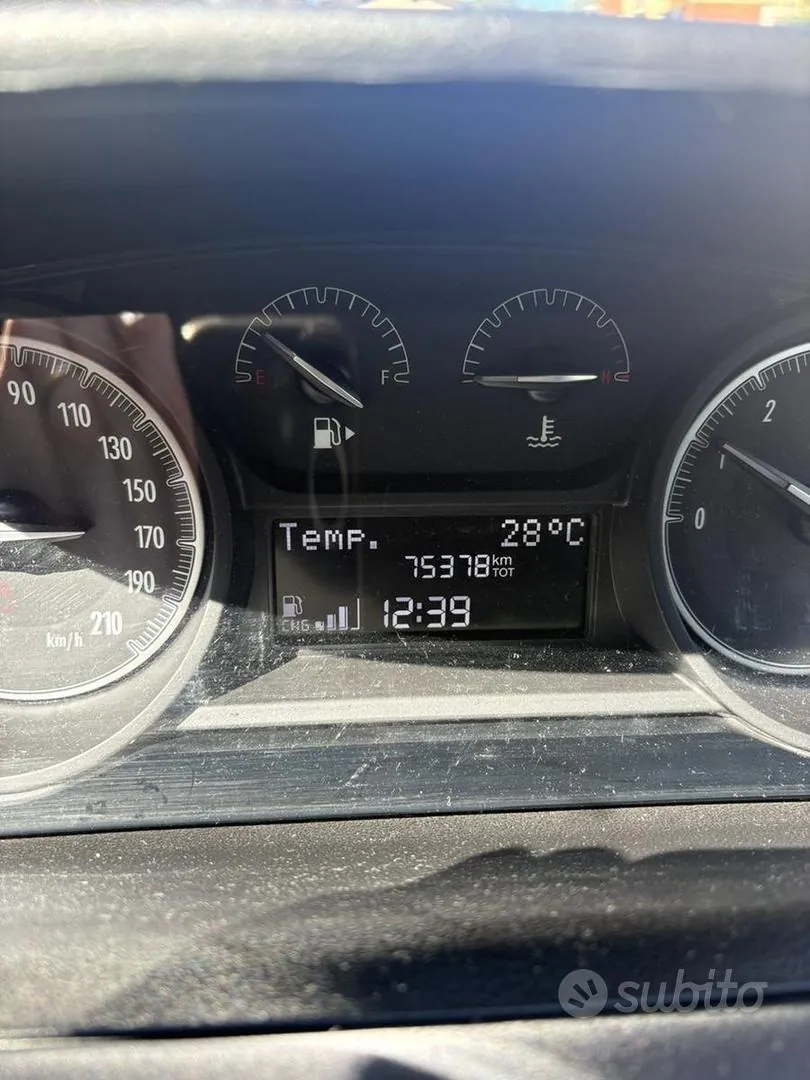 Lancia Ypsilon 2016 photo 3