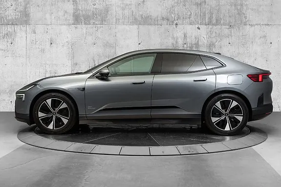 Polestar 4 2026 photo 3