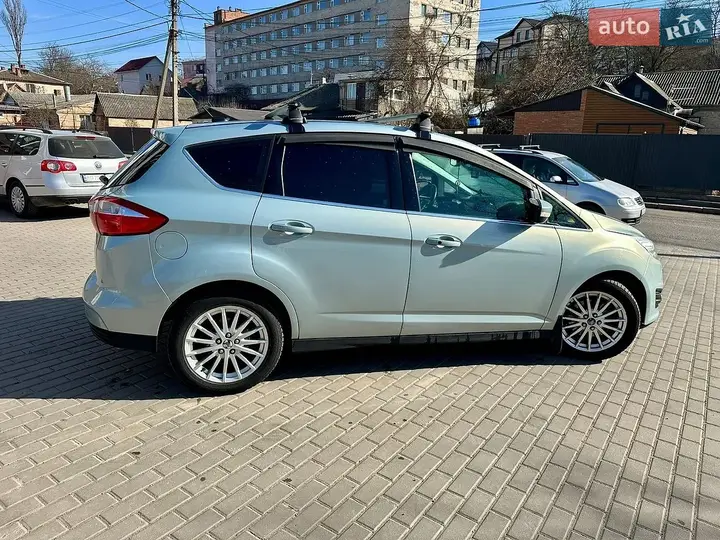 Ford C-Max 2012 photo 2