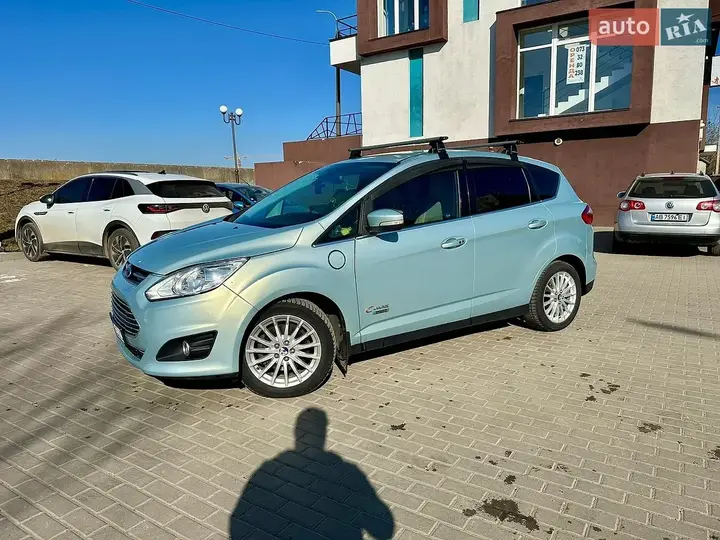 Ford C-Max 2012 photo 4