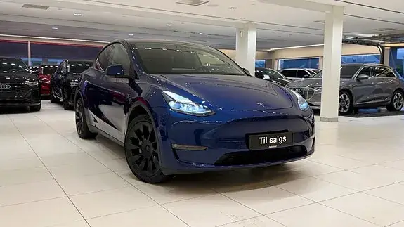 Tesla Model Y 2022 photo 2