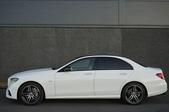 Mercedes-Benz E350 E 2017 photo 3