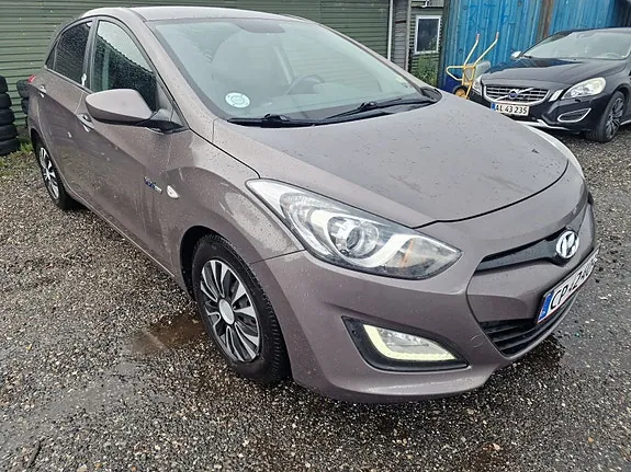 Hyundai I30 2013 photo 2
