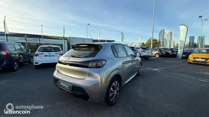 Peugeot 208 2023 photo 5