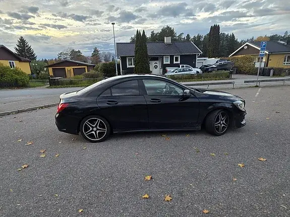 Mercedes-Benz Cla 180