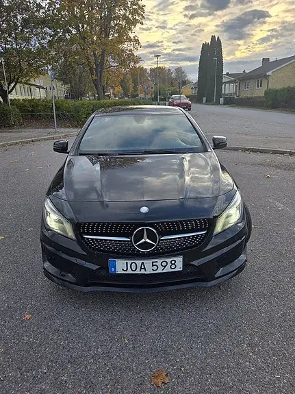 Mercedes-Benz Cla 180 2015 photo 2