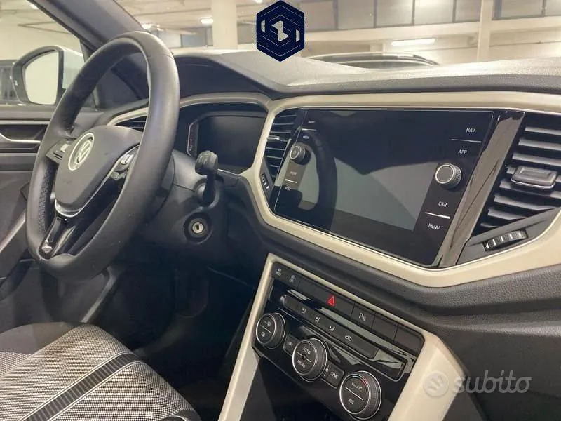 Volkswagen T-Roc 2021 photo 4