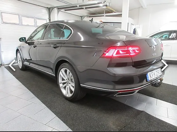 Volkswagen Passat 2021 photo 4