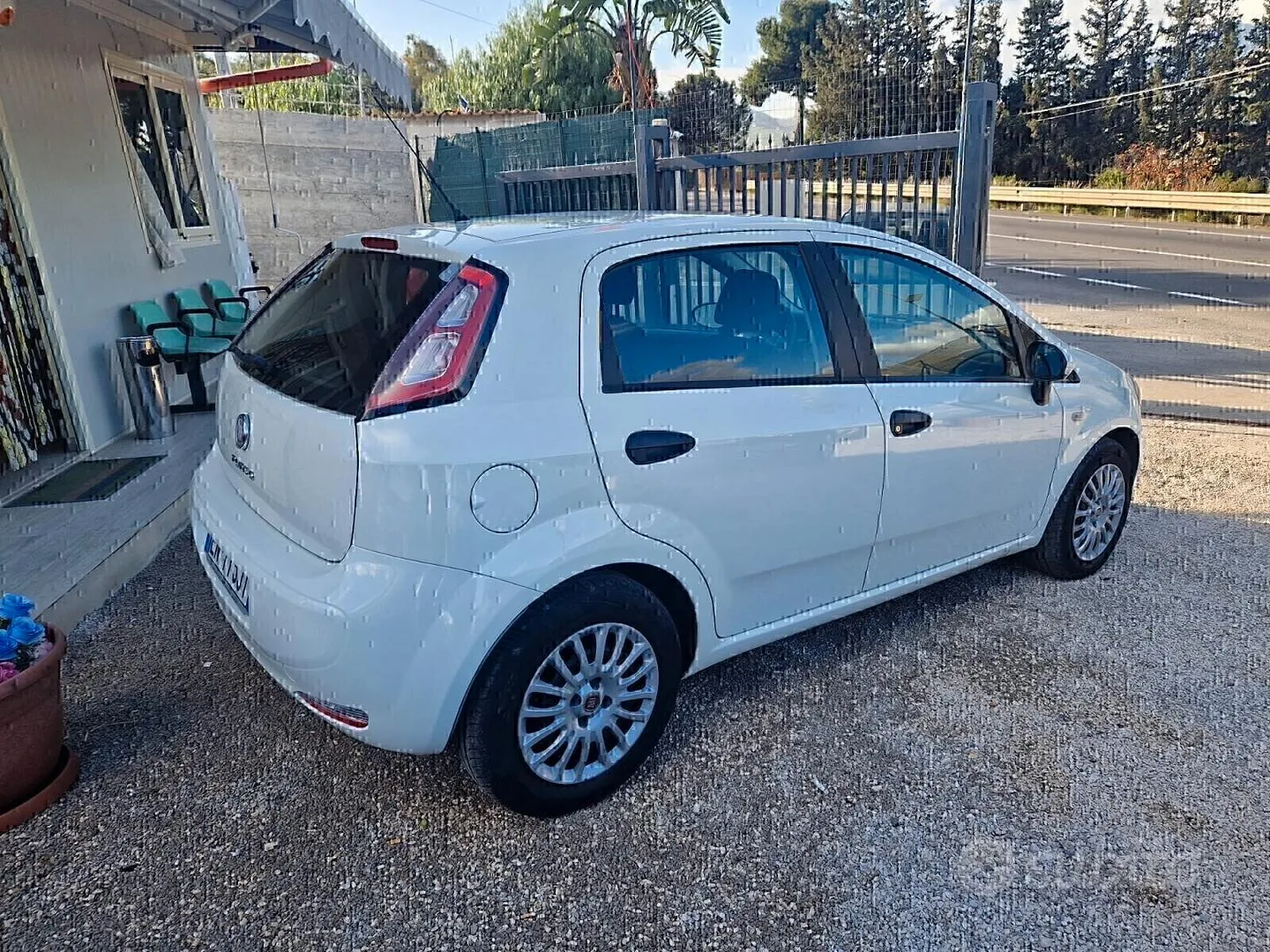 Fiat Punto Evo 2012 photo 5